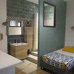La Pommeraie Apartment *
